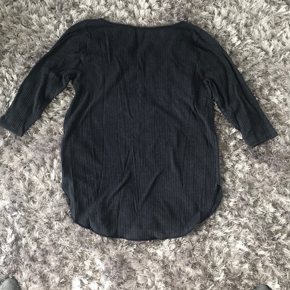Hollister quarter sleeve rubbed shirt - Picture 3 of 3